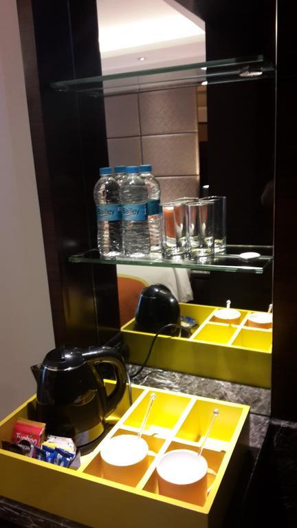 Zone By The Park , Bani Park Hotel 4*