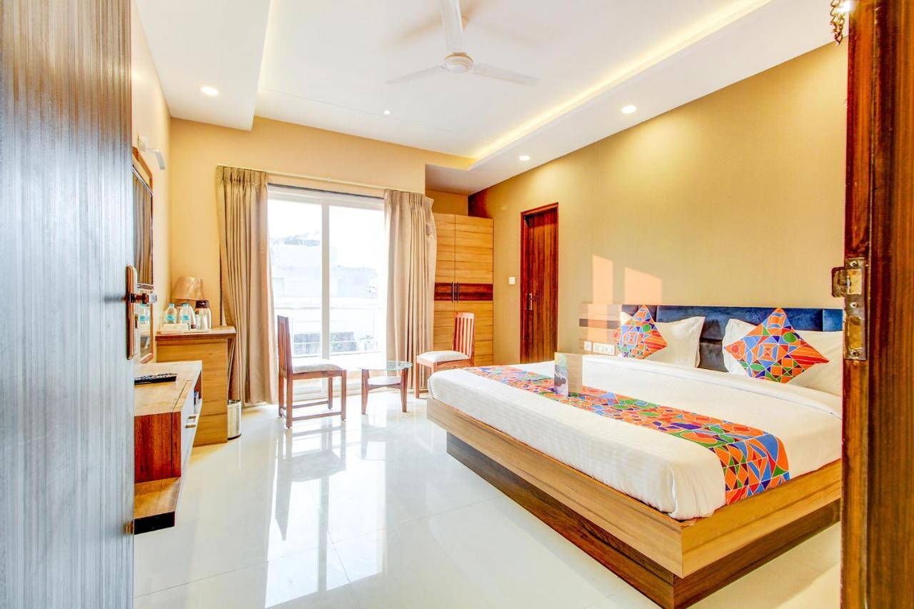 Fabhotel 7th Crossing Malviya Nagar Jaipur