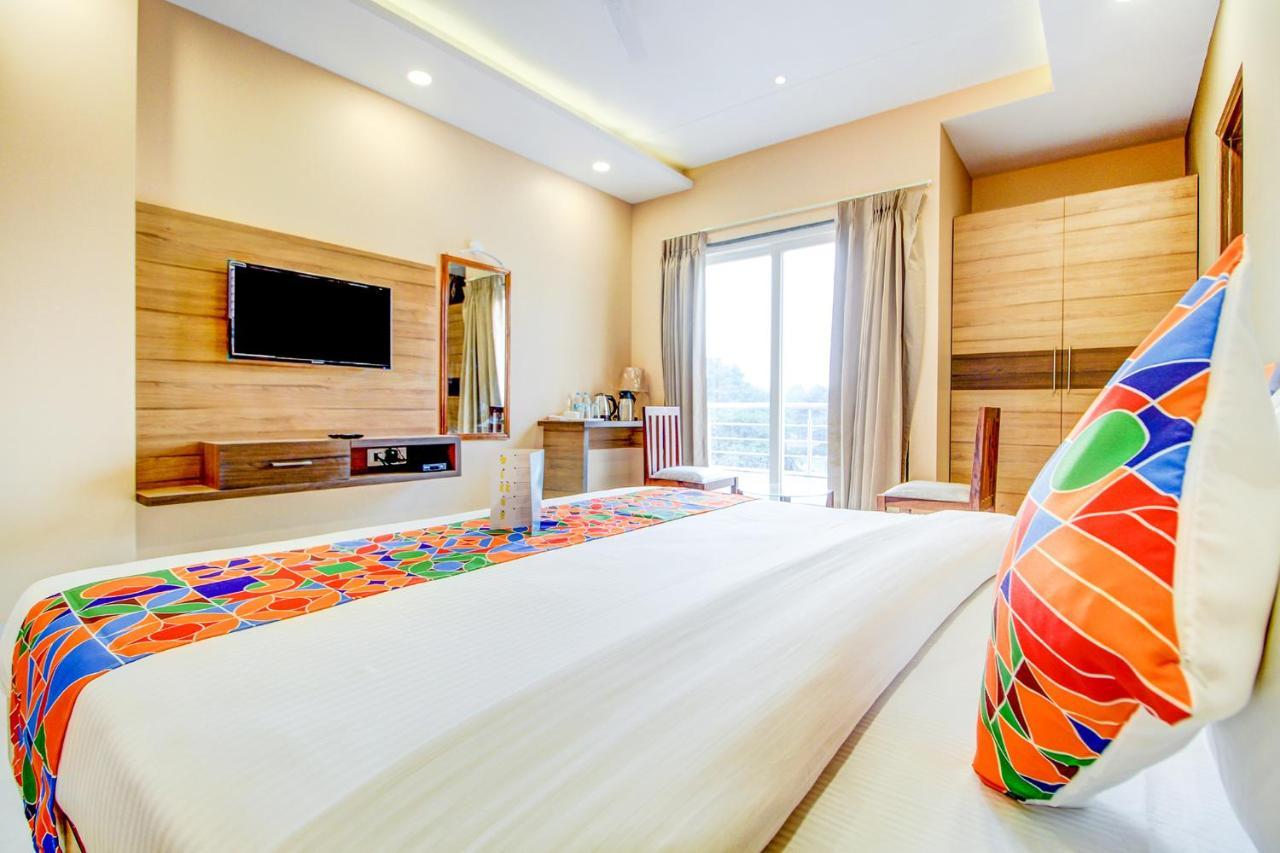 Fabhotel 7th Crossing Malviya Nagar