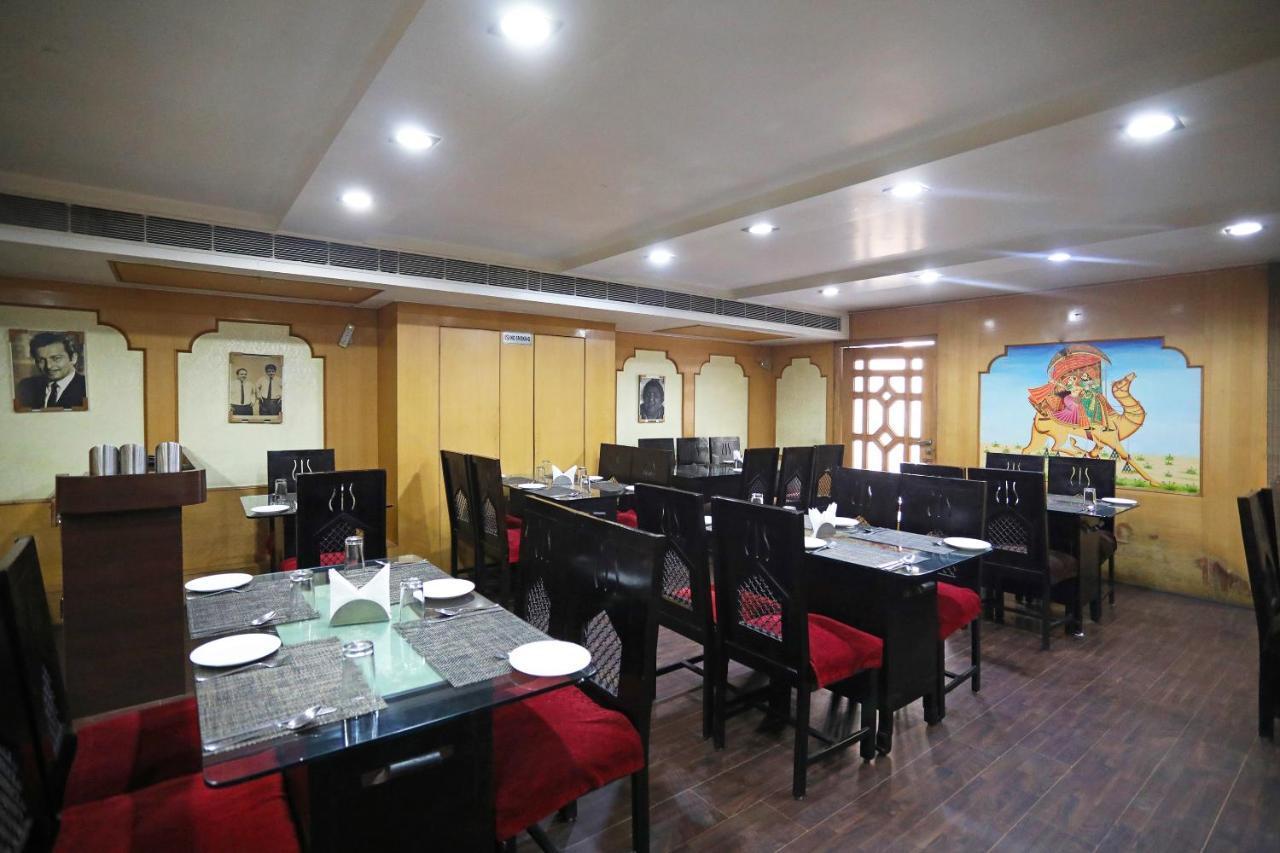 Oyo 5166 Crystal Hotel Jaipur