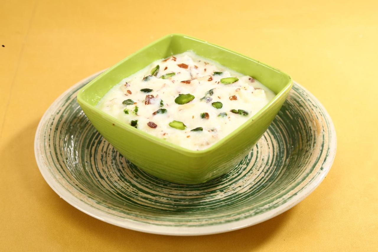 Hotel Oyo 5166 Crystal Jaipur
