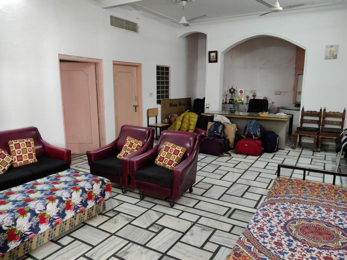 Guest house House No 87a *