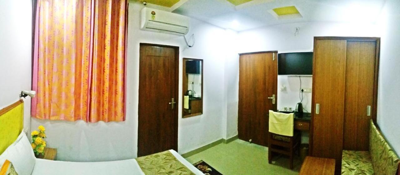 Homestay Airport Sky Jaipur