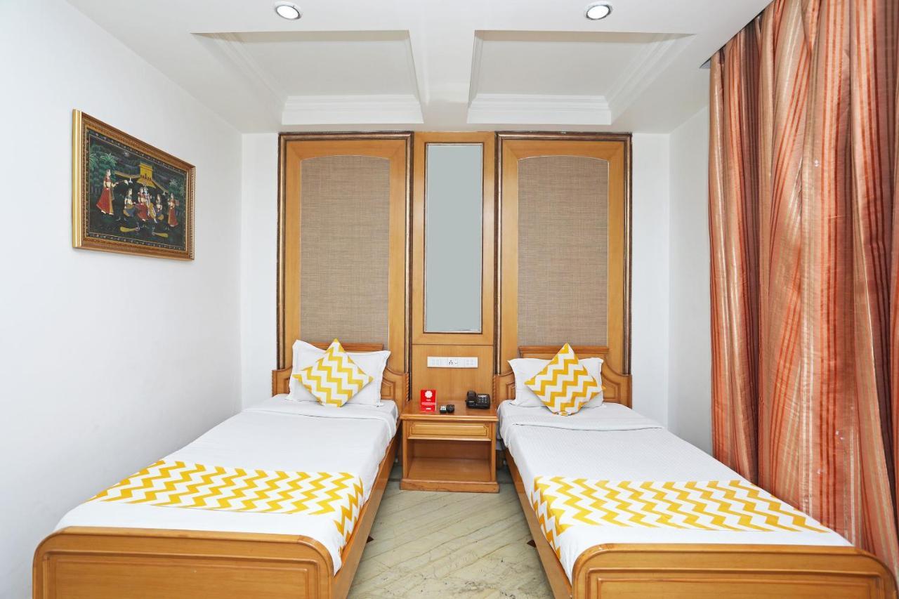 Hotel Oyo 5166 Crystal
