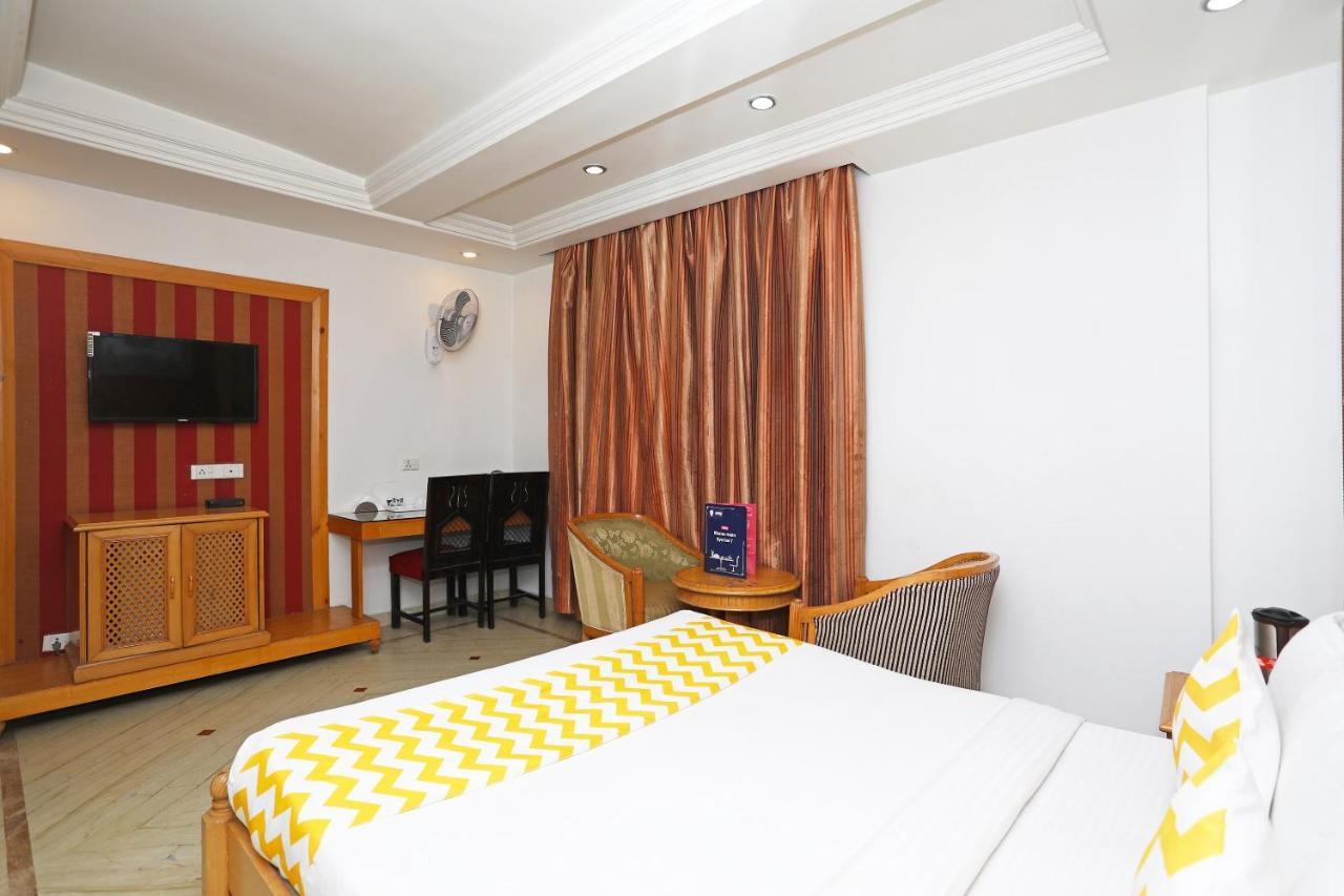 Oyo 5166 Crystal 3* Jaipur