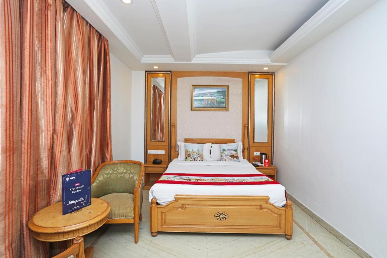 Hotel Oyo 5166 Crystal Jaipur