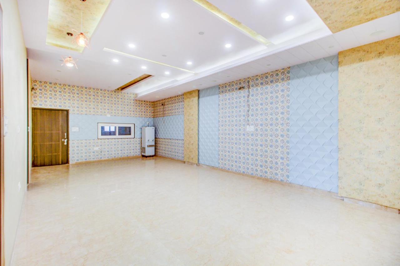 Hotel Fabhotel 7th Crossing Malviya Nagar Jaipur