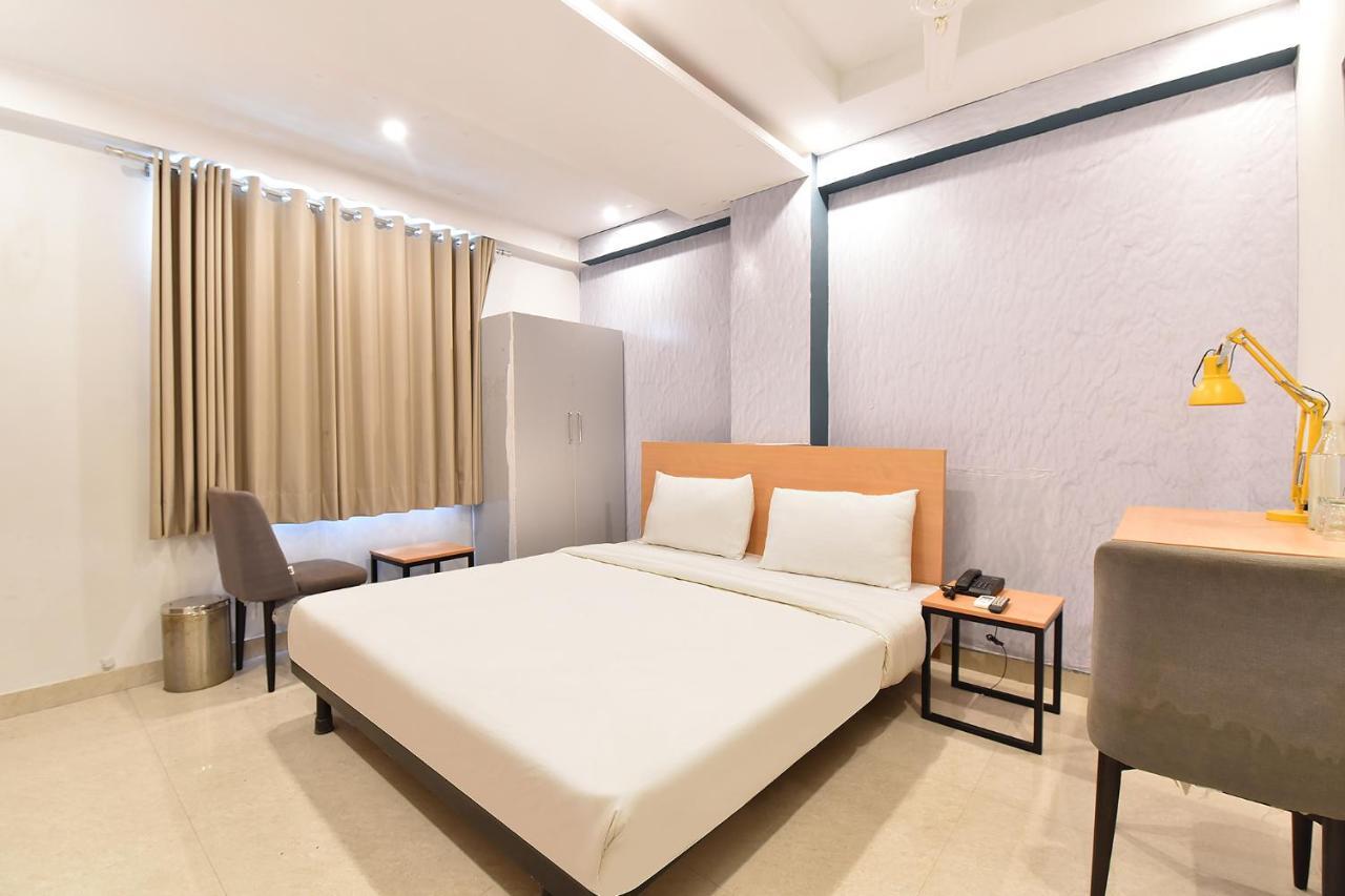 Hotel Fabhotel Rushank Palace 3*