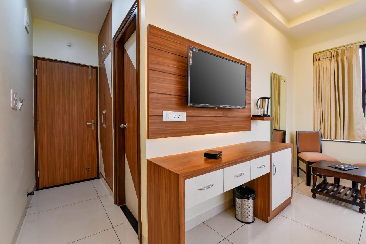 Hotel Purple Orchid Jaipur