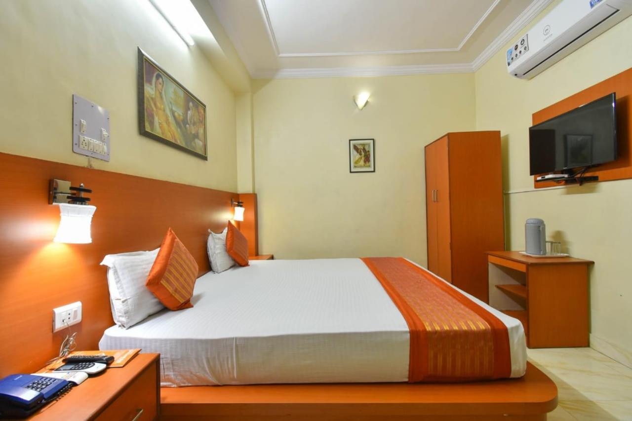 Jaisingh Palace Hotel