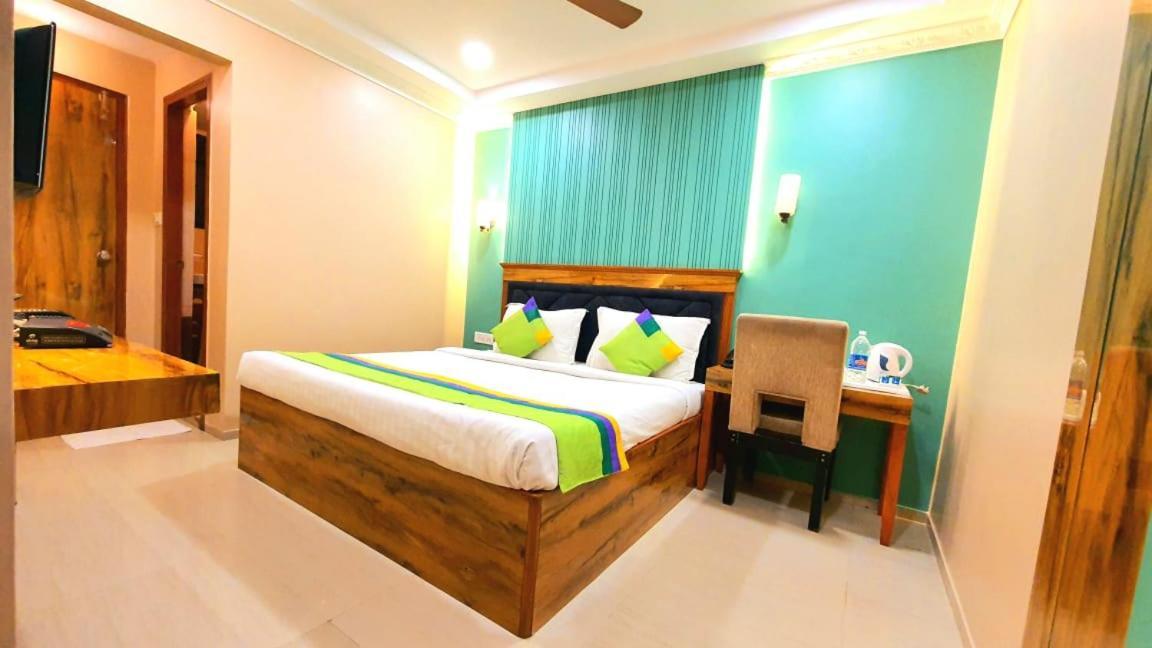 Treebo Trend Woodsvilla Bapu Nagar Hotel 3*