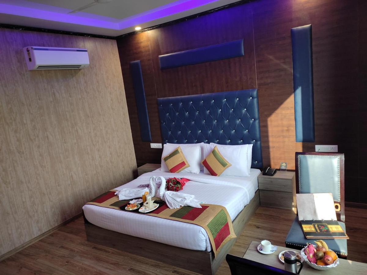 Hotel The Trade International *