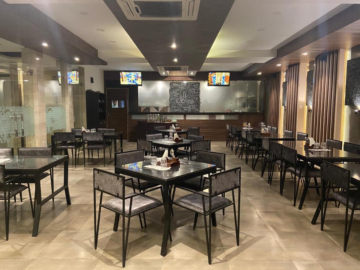 Hotel Ka10 Square & Banquets