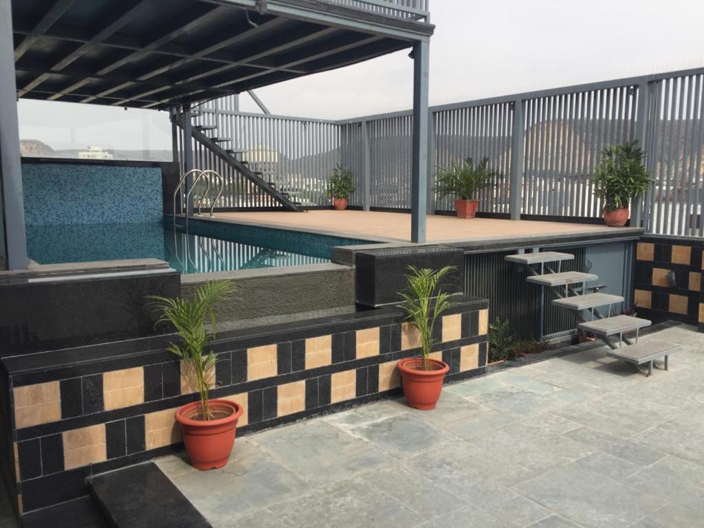 Hotel Ka10 Square & Banquets
