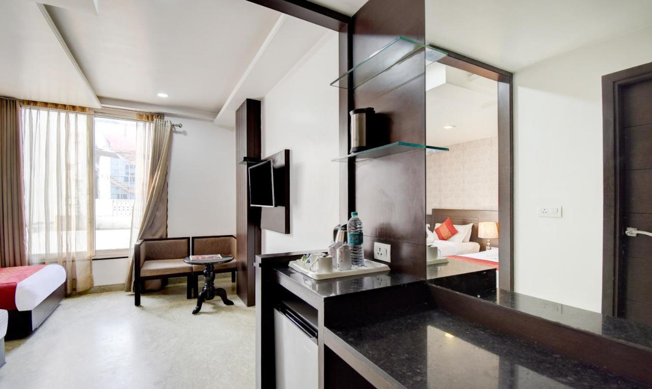 Raya Hotel