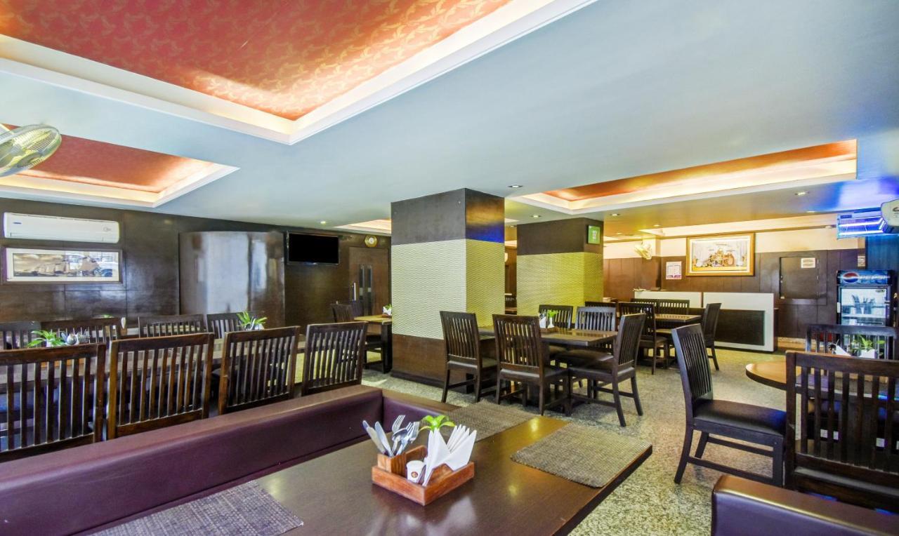 Raya Hotel