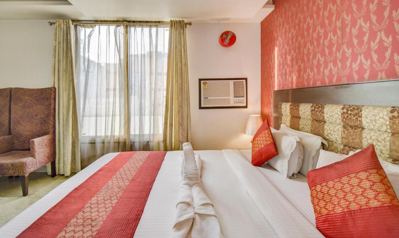 Hotel Raya 3*