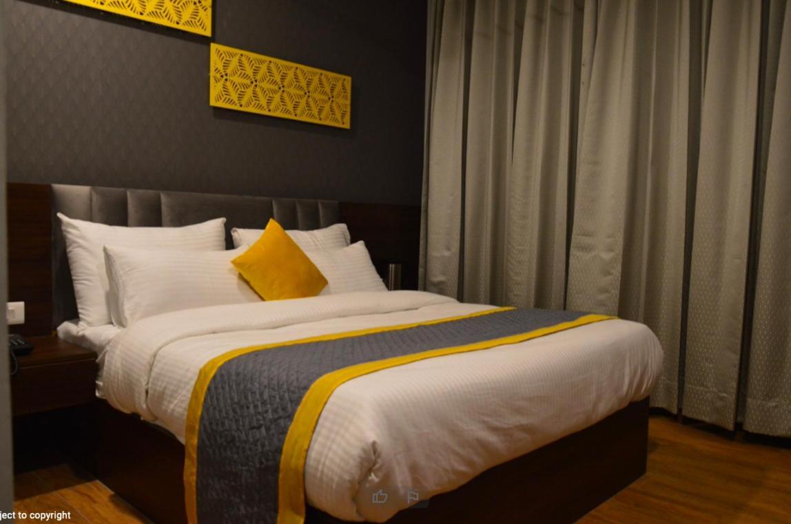 Ka10 Square & Banquets Hotel 3*