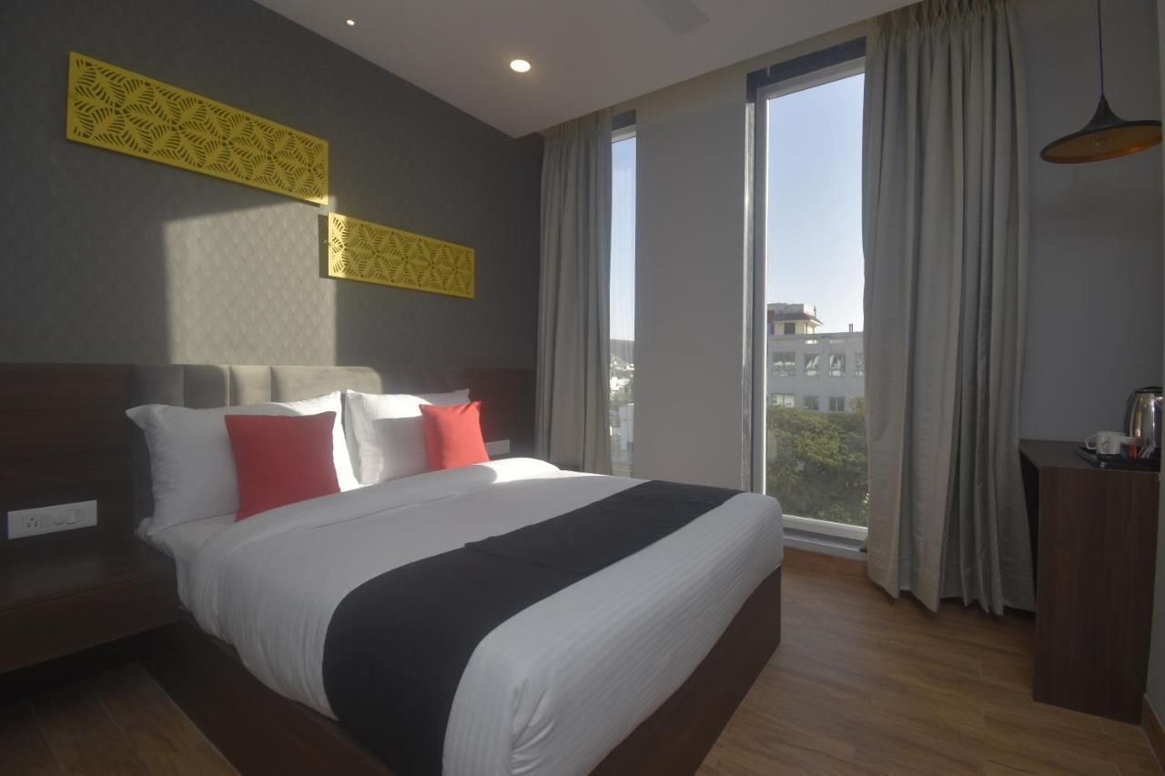 Ka10 Square & Banquets Hotel