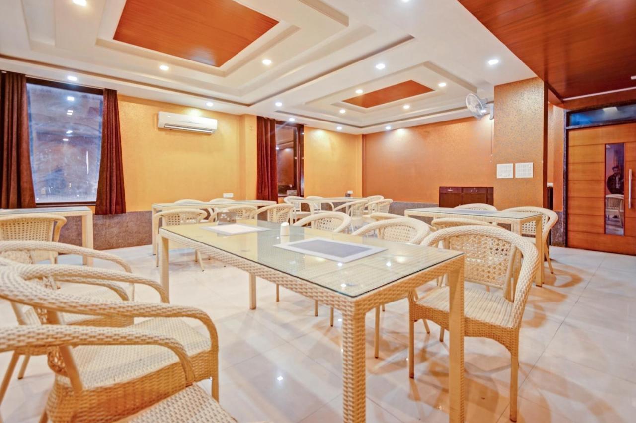 Townhouse 652 Royal Akshayam