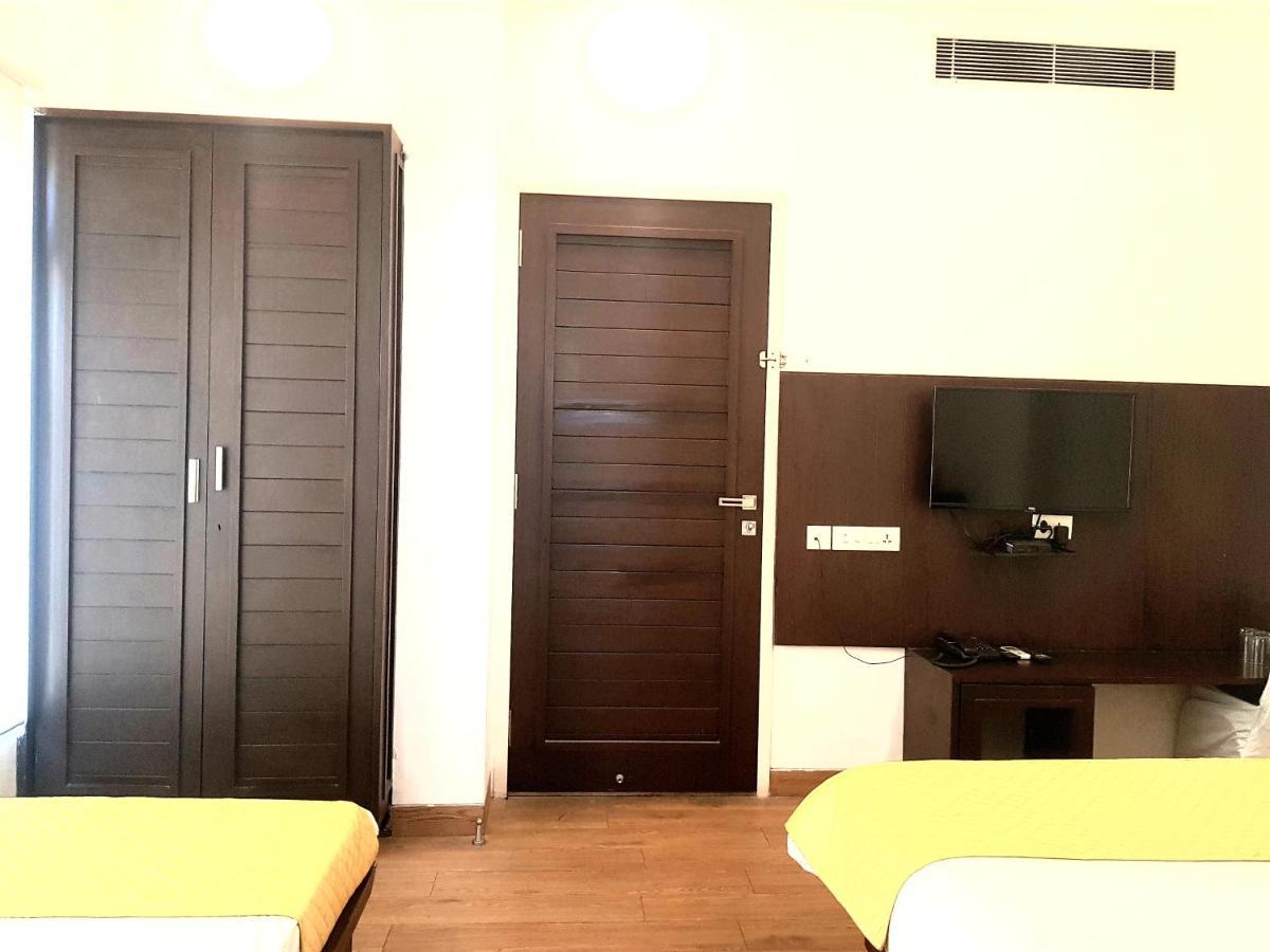Vasudha Palace Hotel