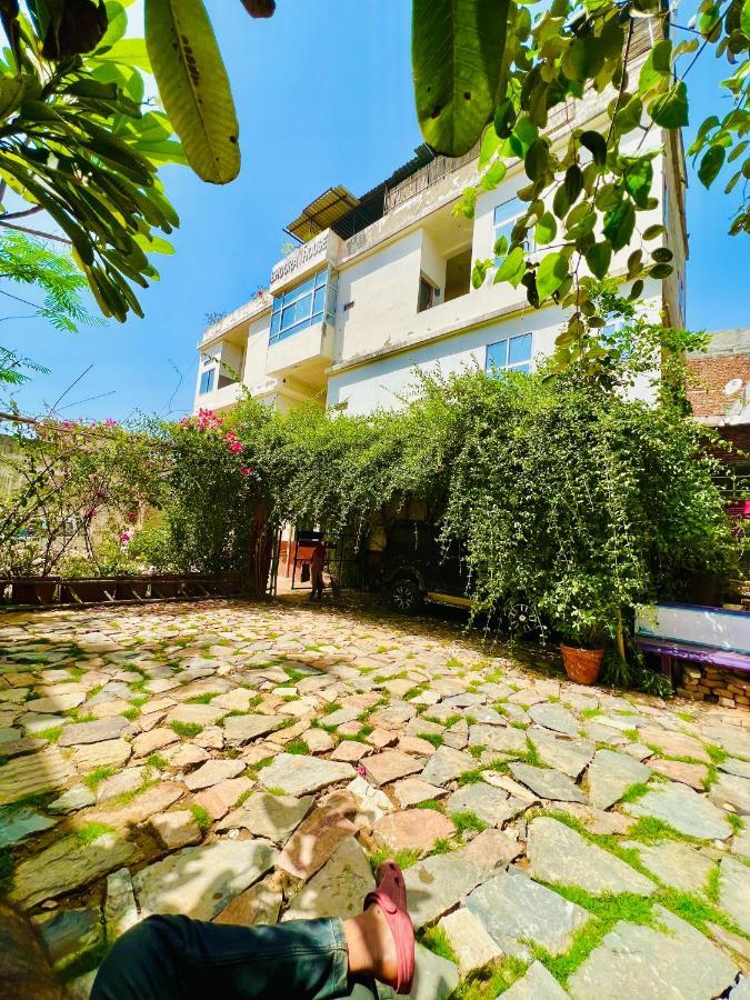 Bhoora House Guest house *