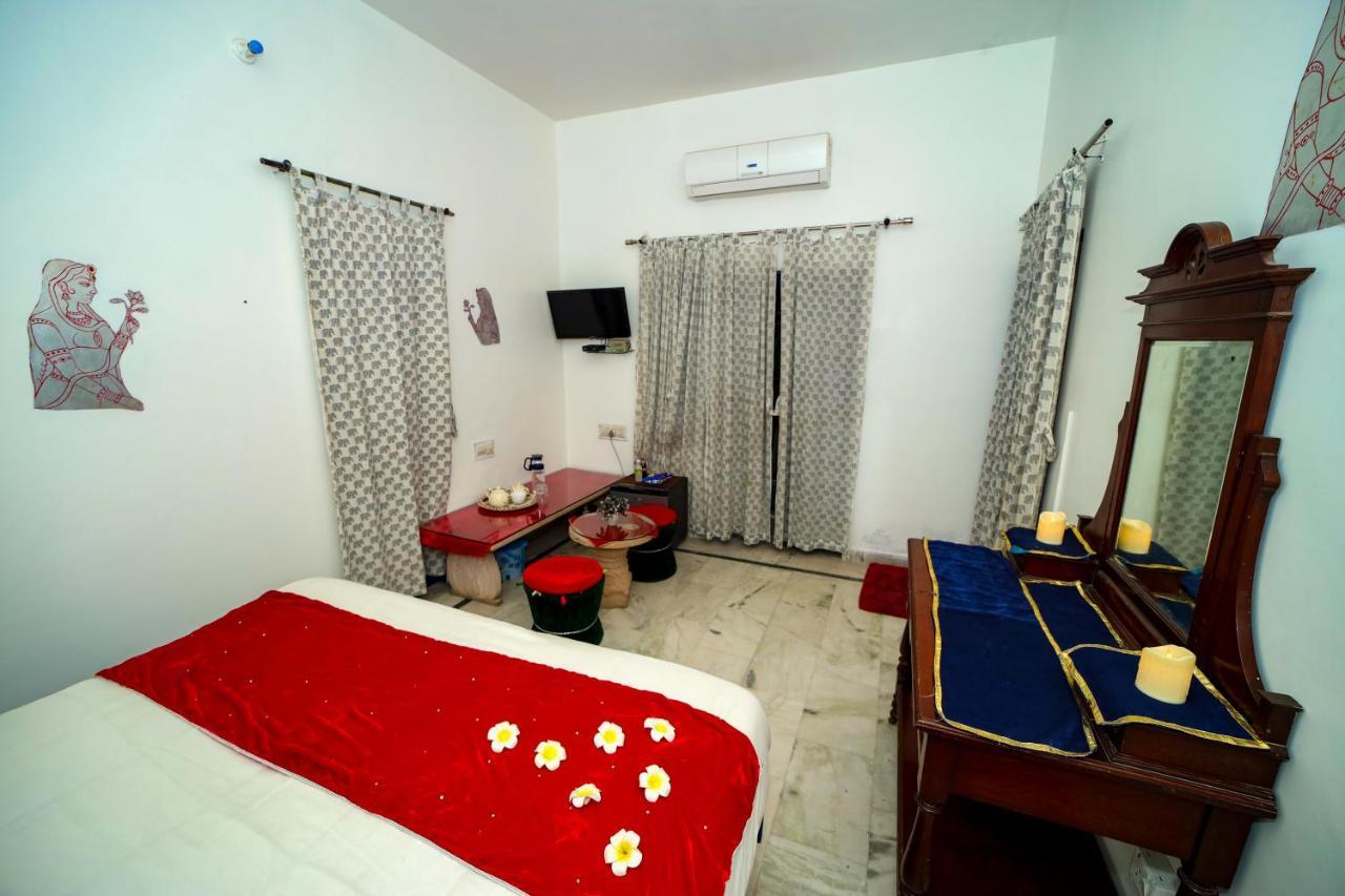 Hotel Harpalsar Haveli-a Luxury With Garden In Vaishali Nagar