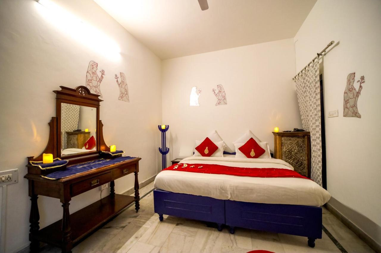 Harpalsar Haveli-a Luxury With Garden In Vaishali Nagar