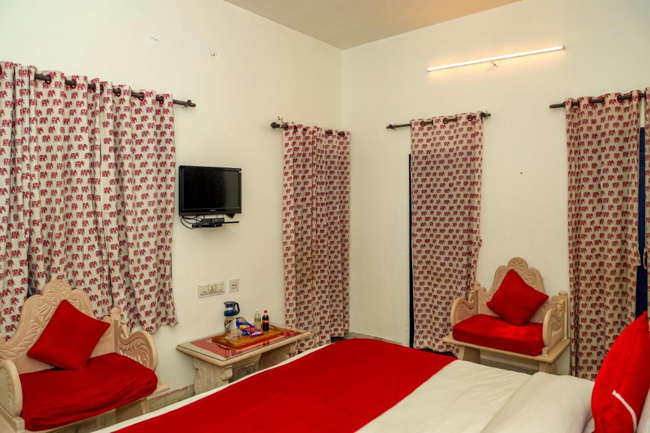 Harpalsar Haveli-a Luxury With Garden In Vaishali Nagar