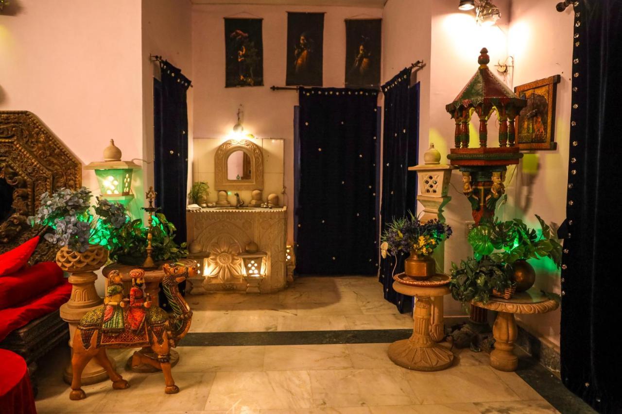 Harpalsar Haveli-a Luxury With Garden In Vaishali Nagar Hotel