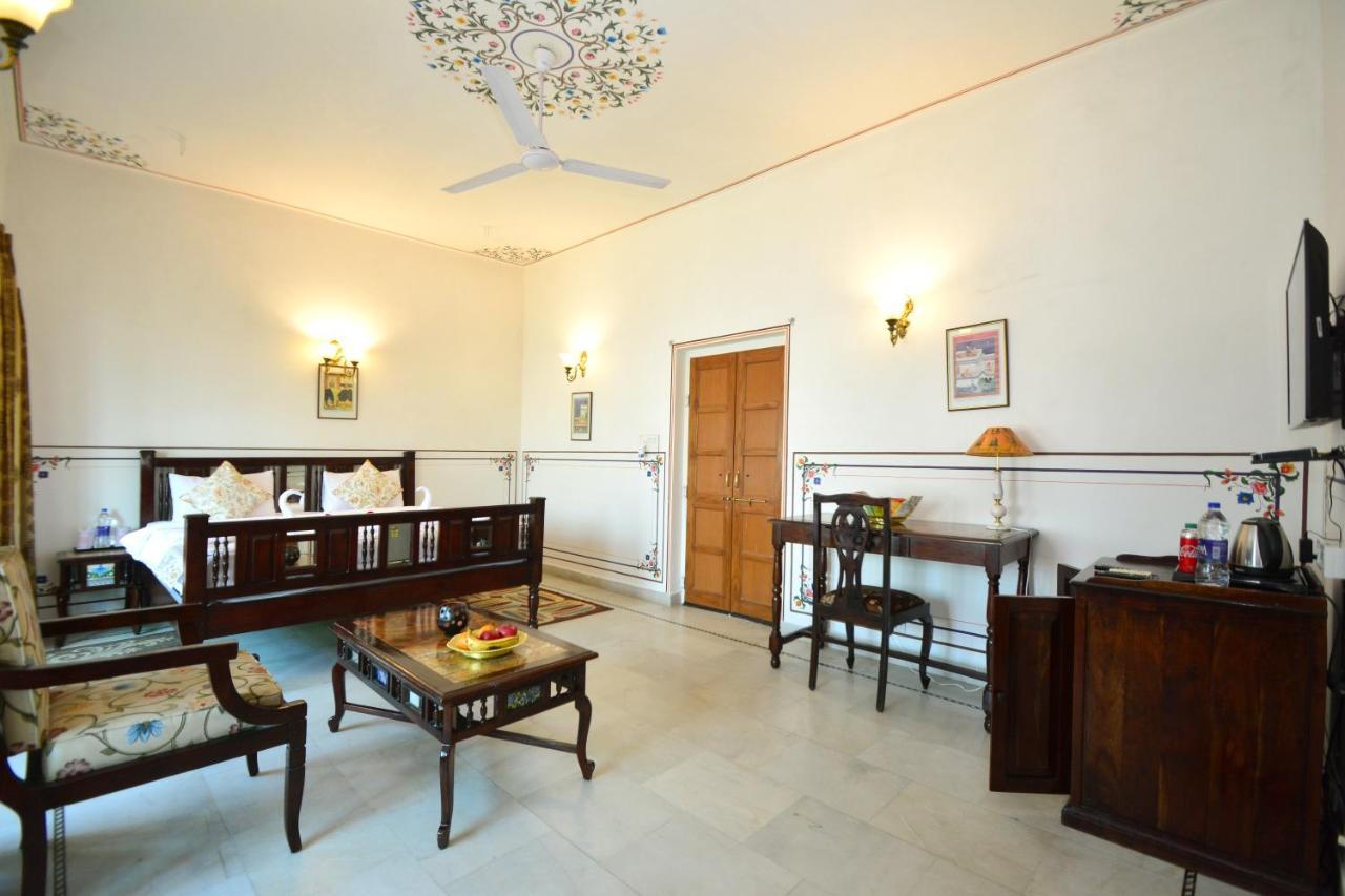 Mahal Khandela - A Heritage And Jaipur