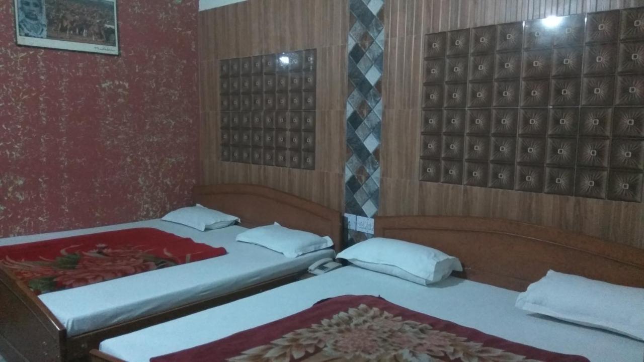 Hotel Ganga Kripa 2*