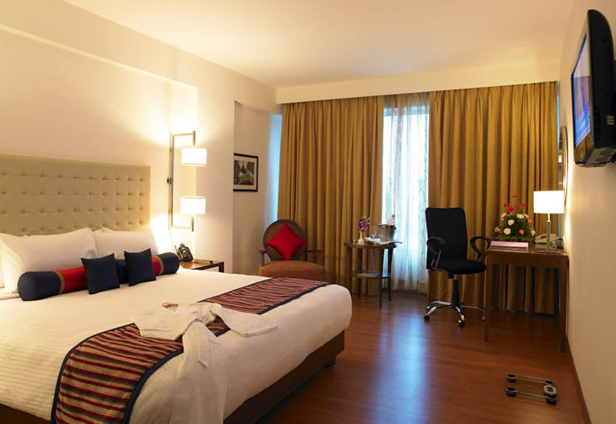 Royal Orchid Jaipur, Bani Park 4*