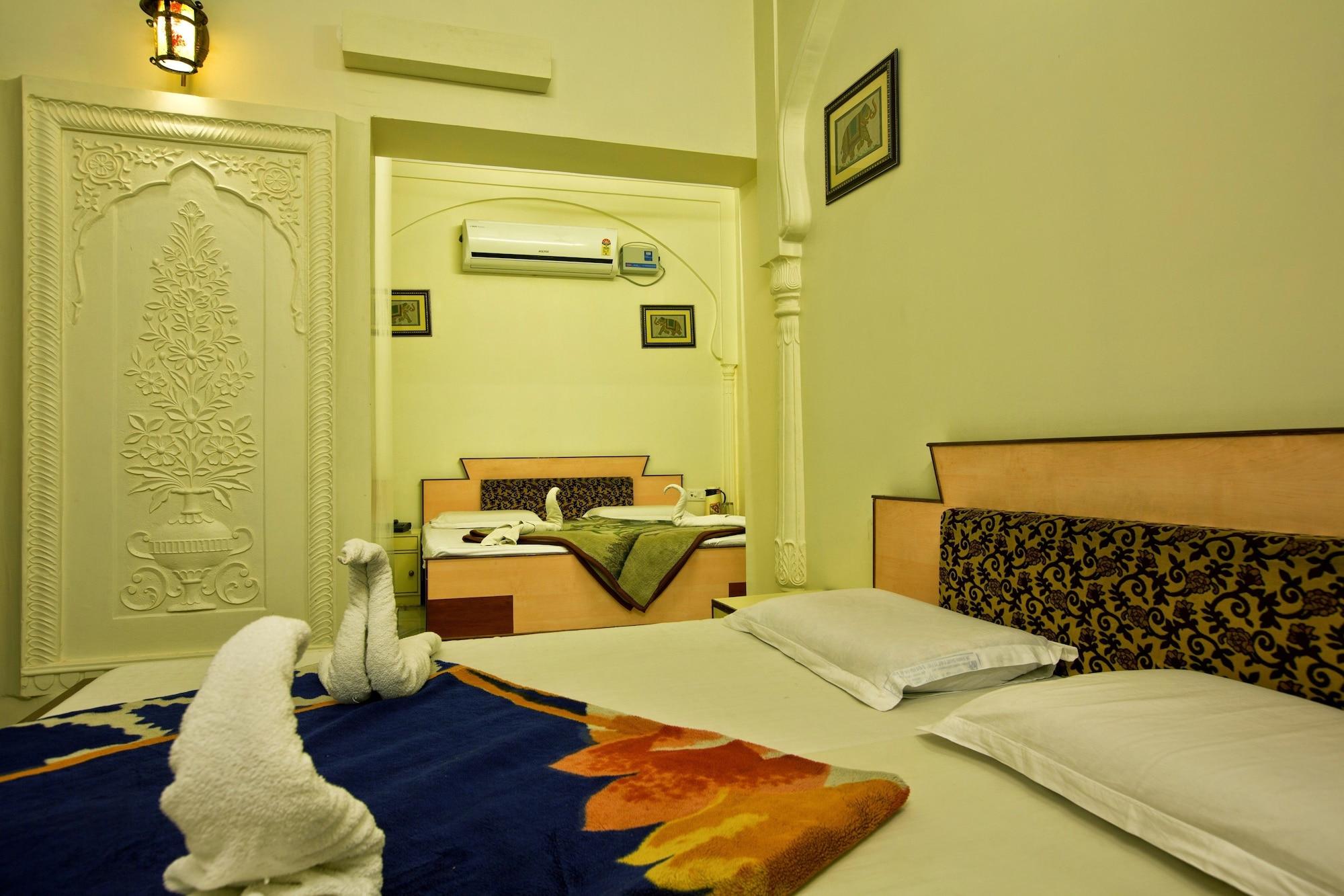 Kalyan Hotel 3*