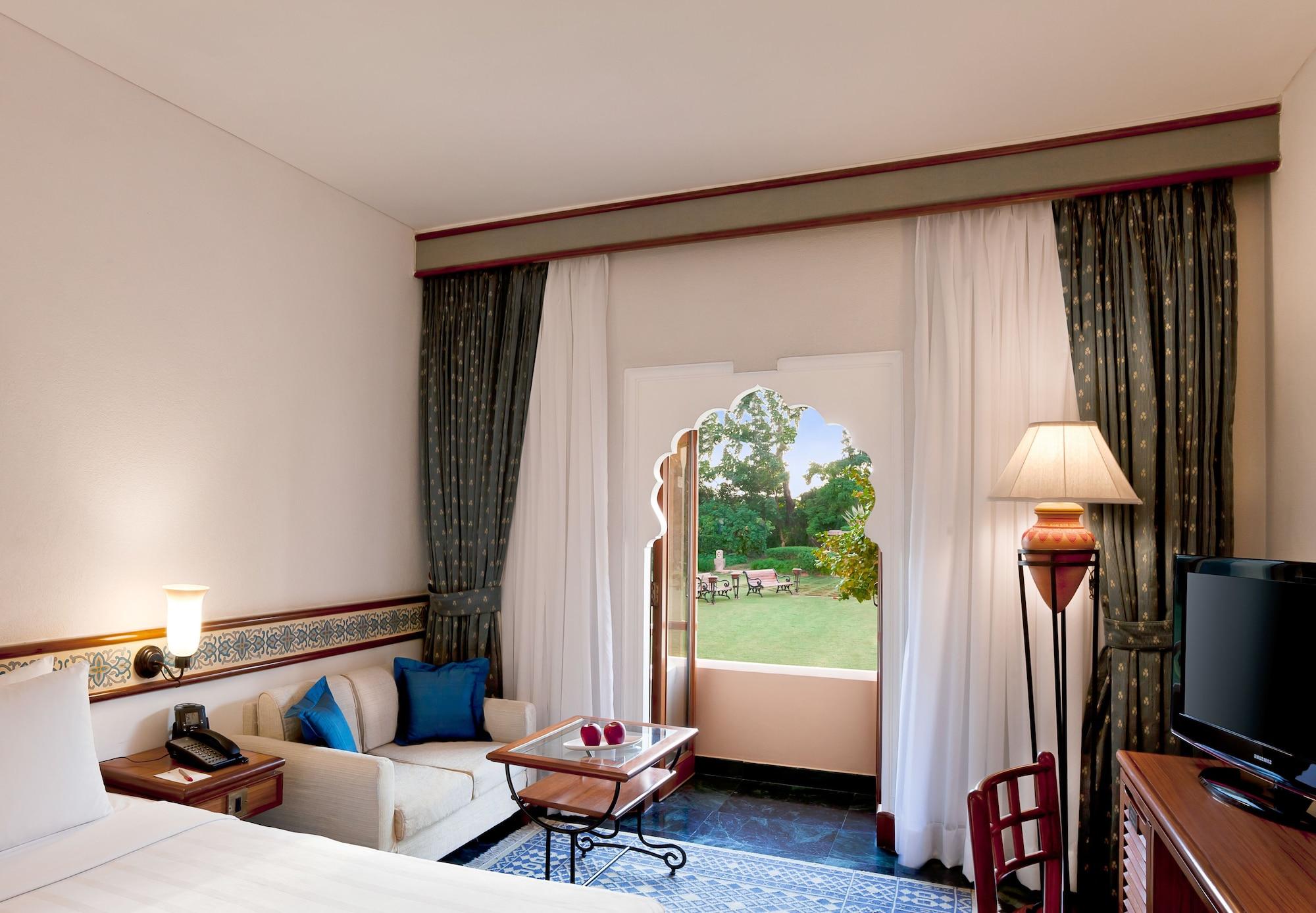 Trident Hotel
