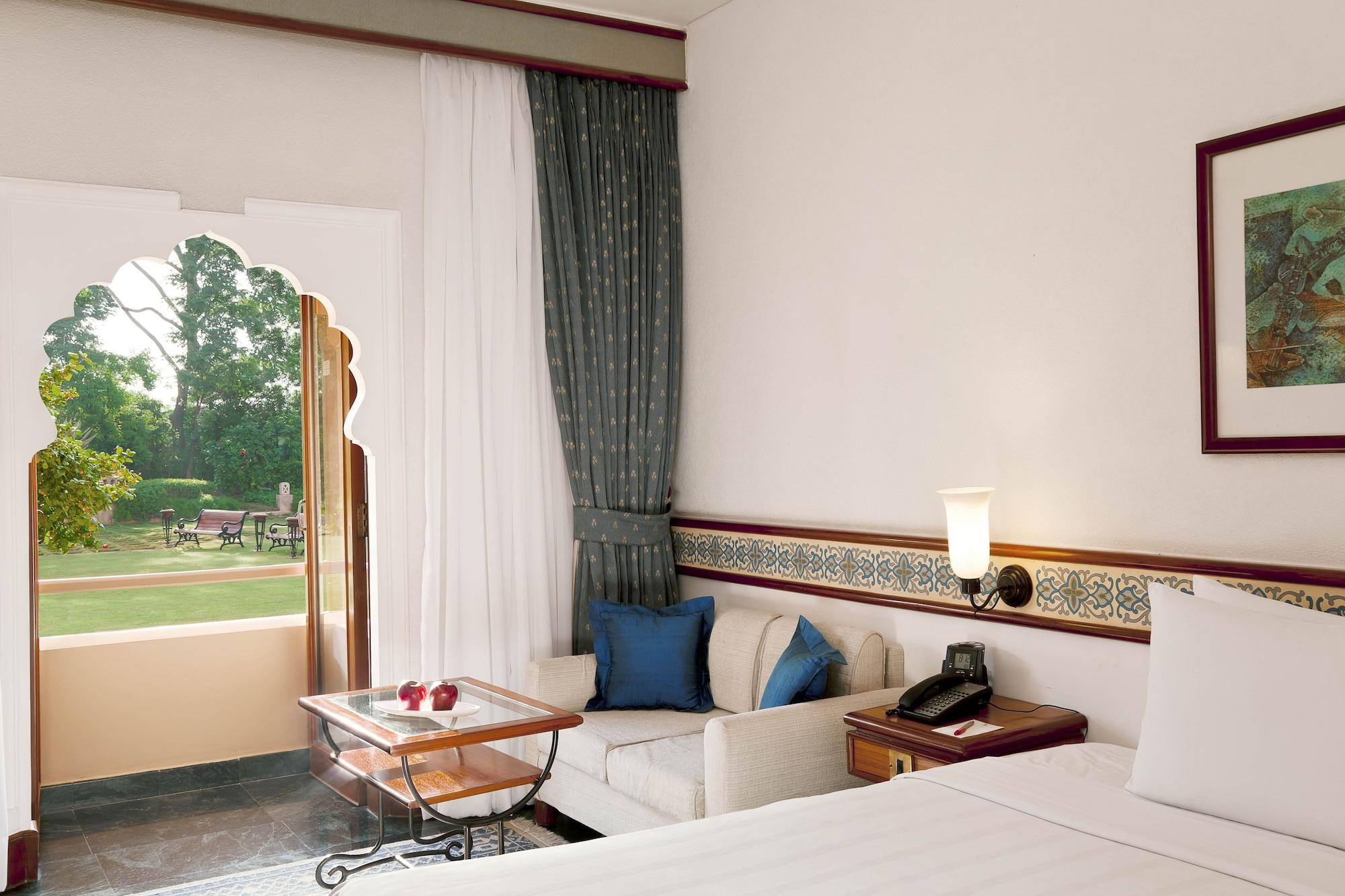 Trident Hotel