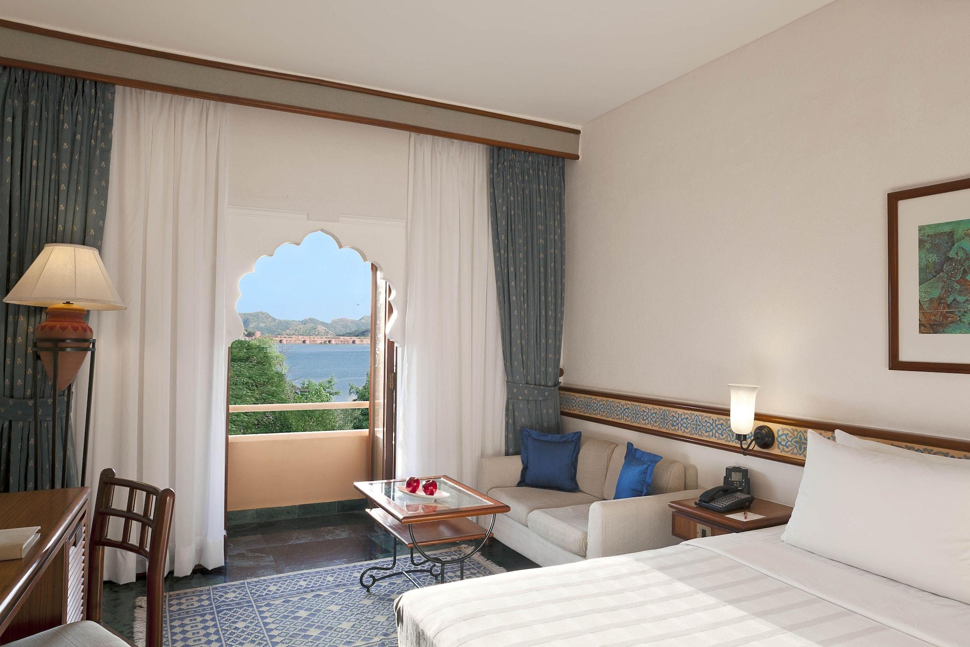 Hotel Trident 5*