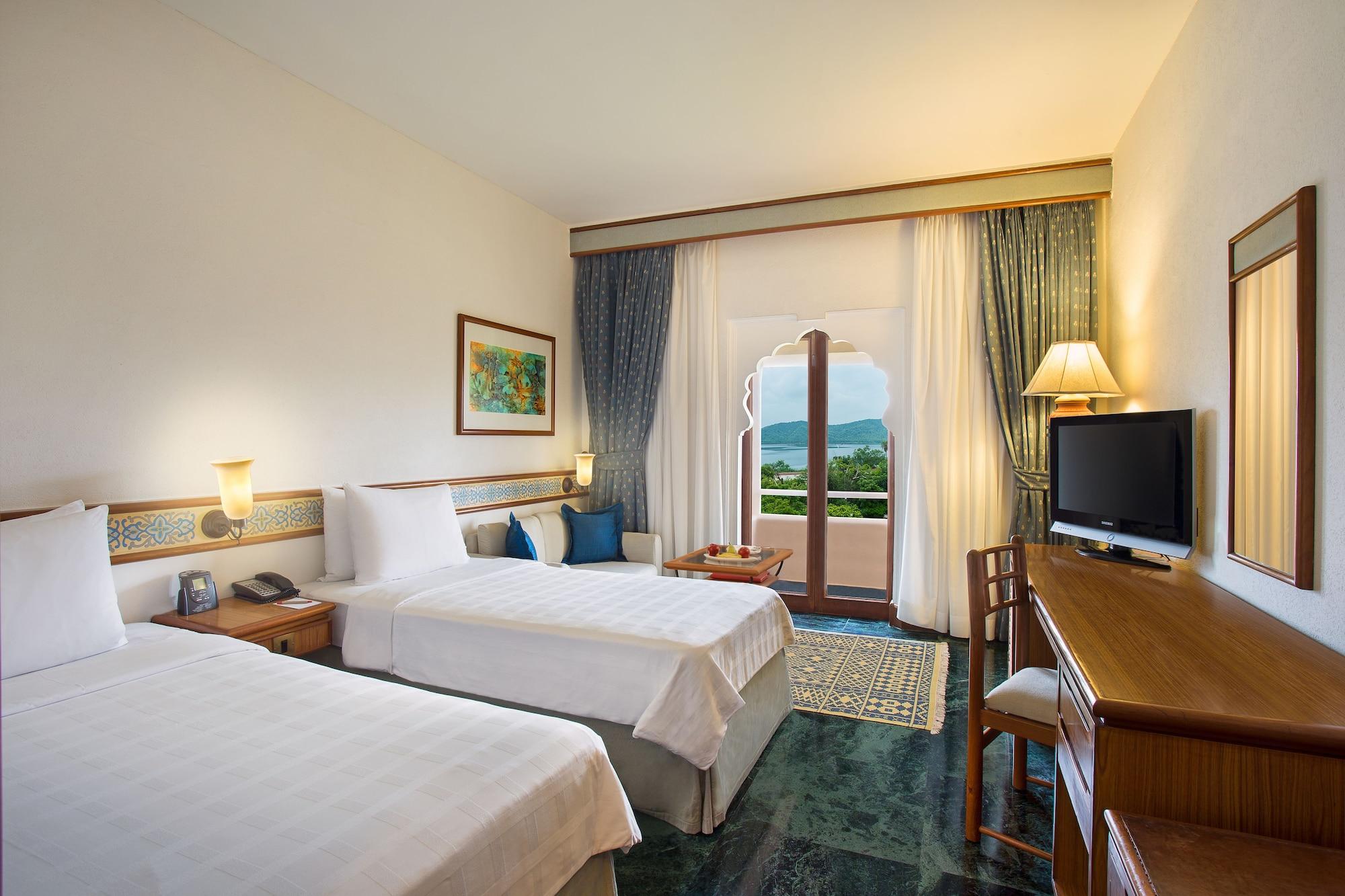 Hotel Trident 5*