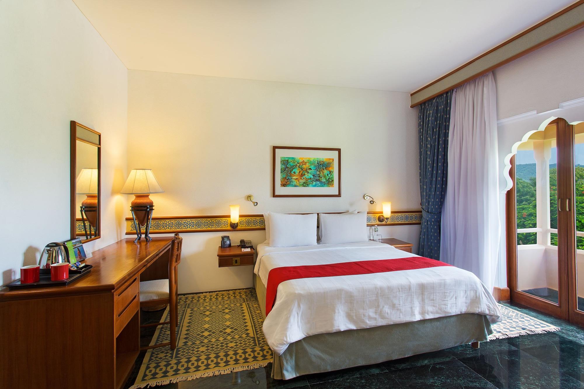 Hotel Trident 5*