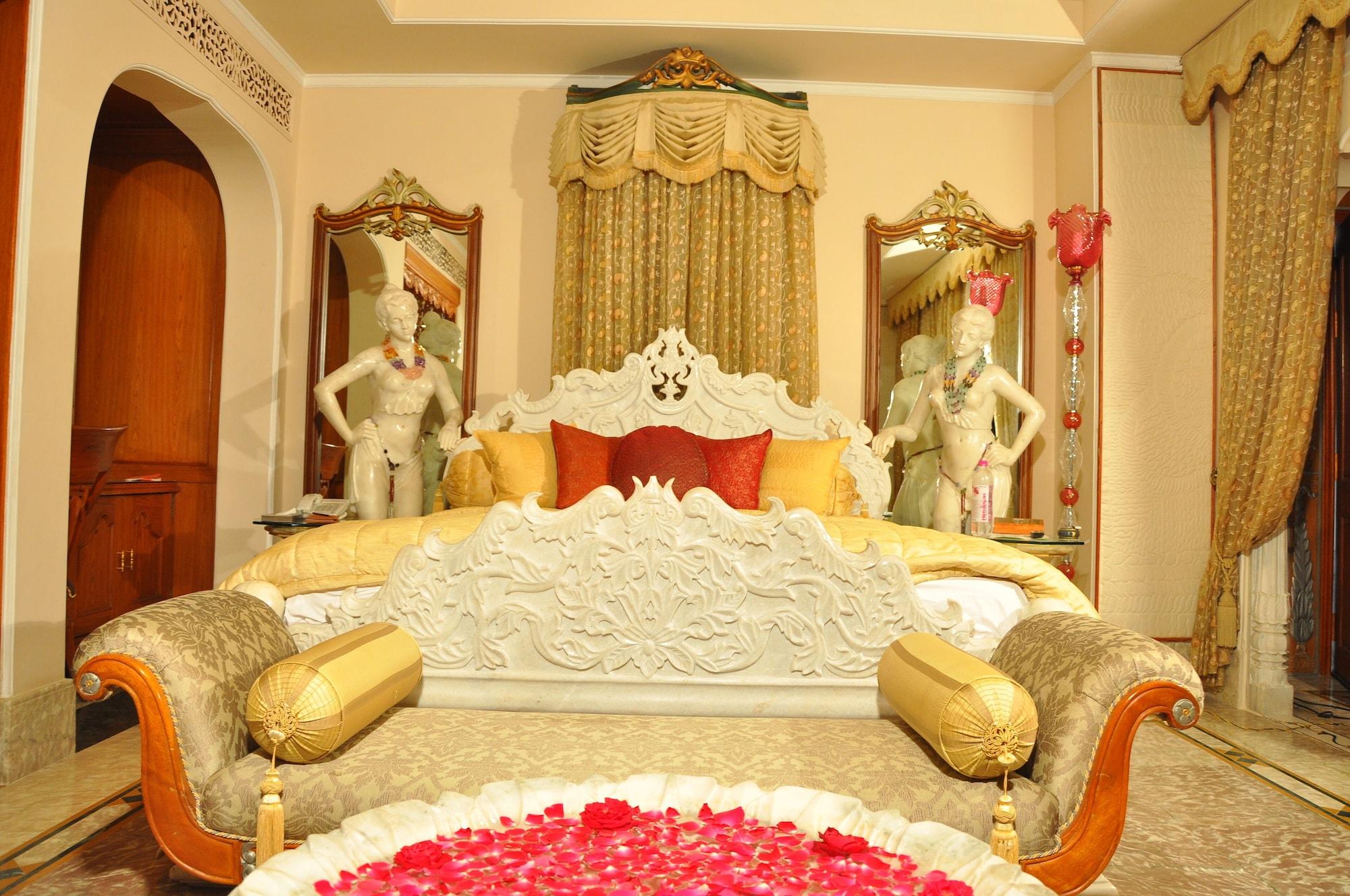 Resort Shiv 5*