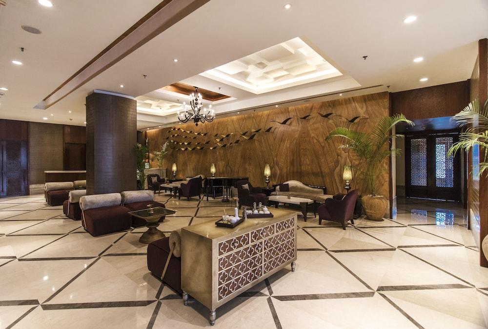 Hotel The Fern,