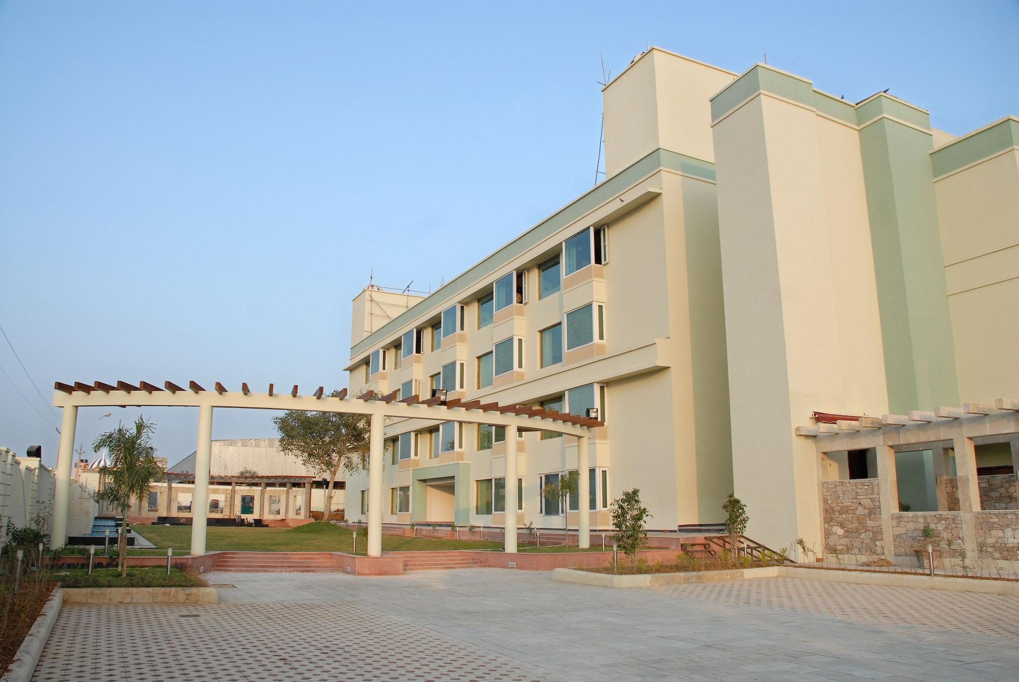 Cambay Grand Kukas