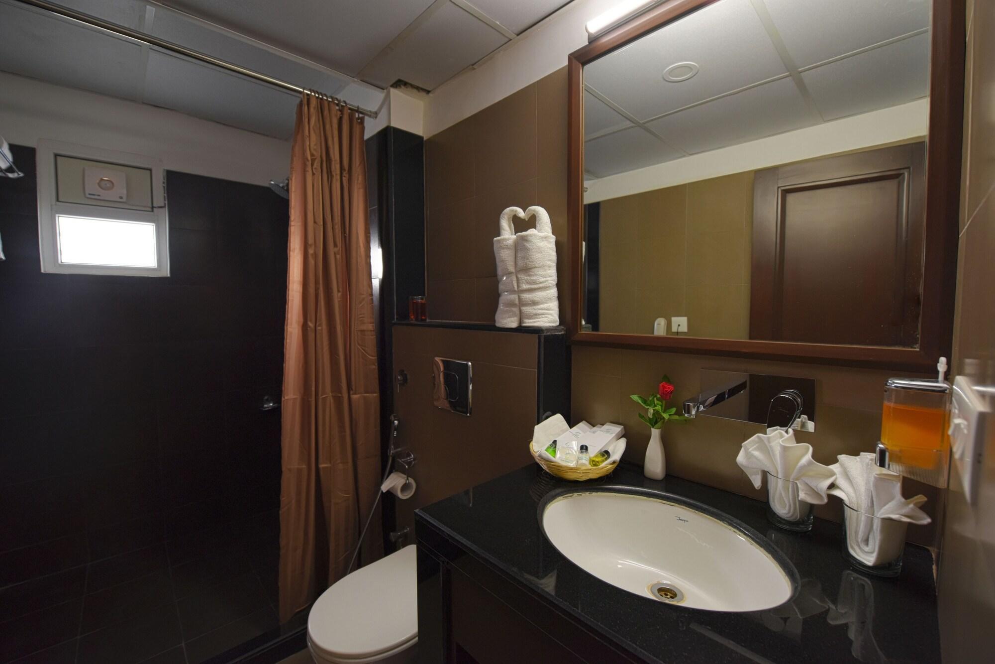 Hotel Gandharva- A Green Hotel 3*