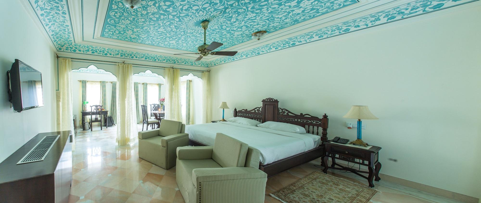 Royal Heritage Haveli Hotel