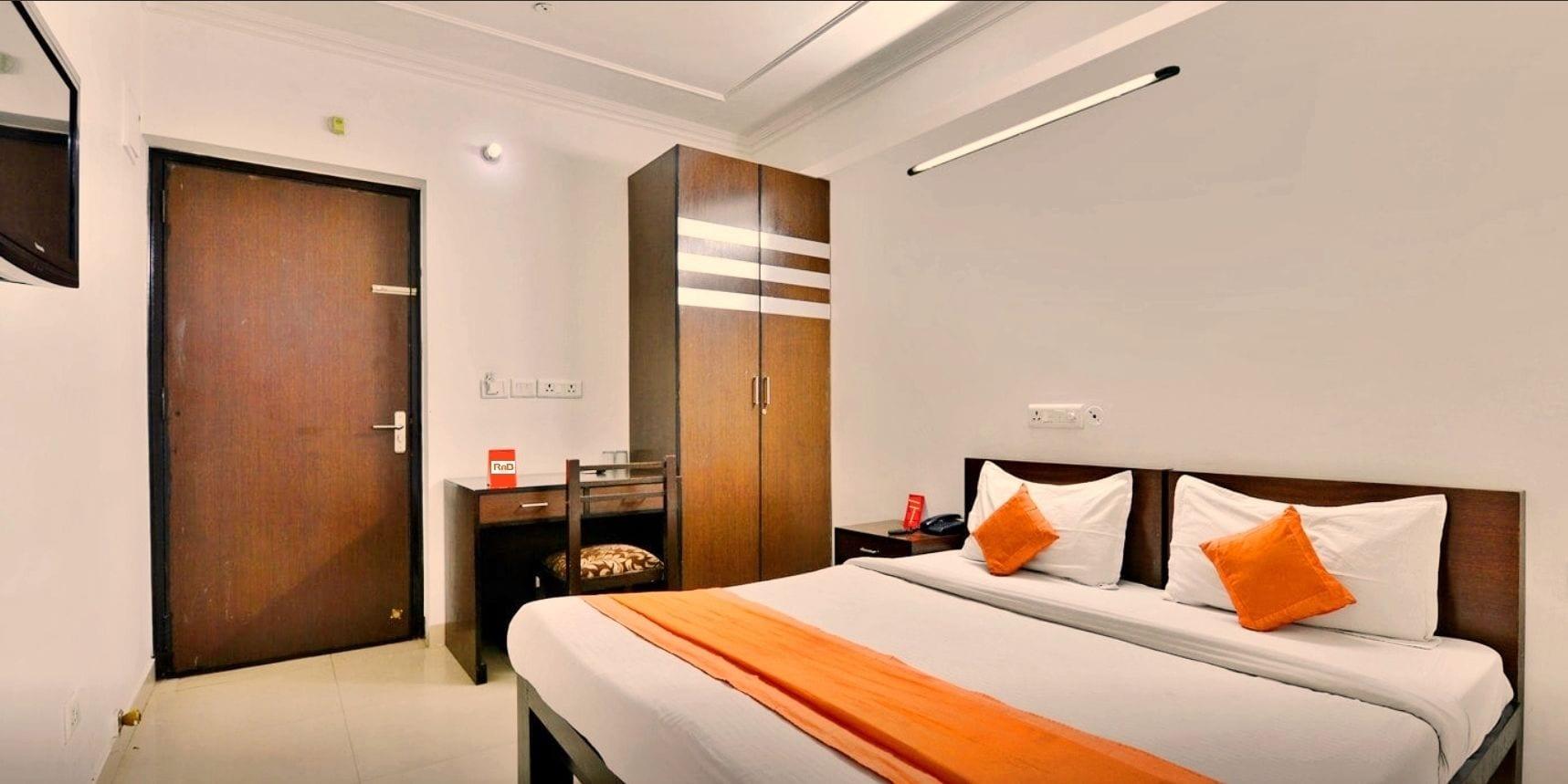 Rnb Center Hotel Jaipur