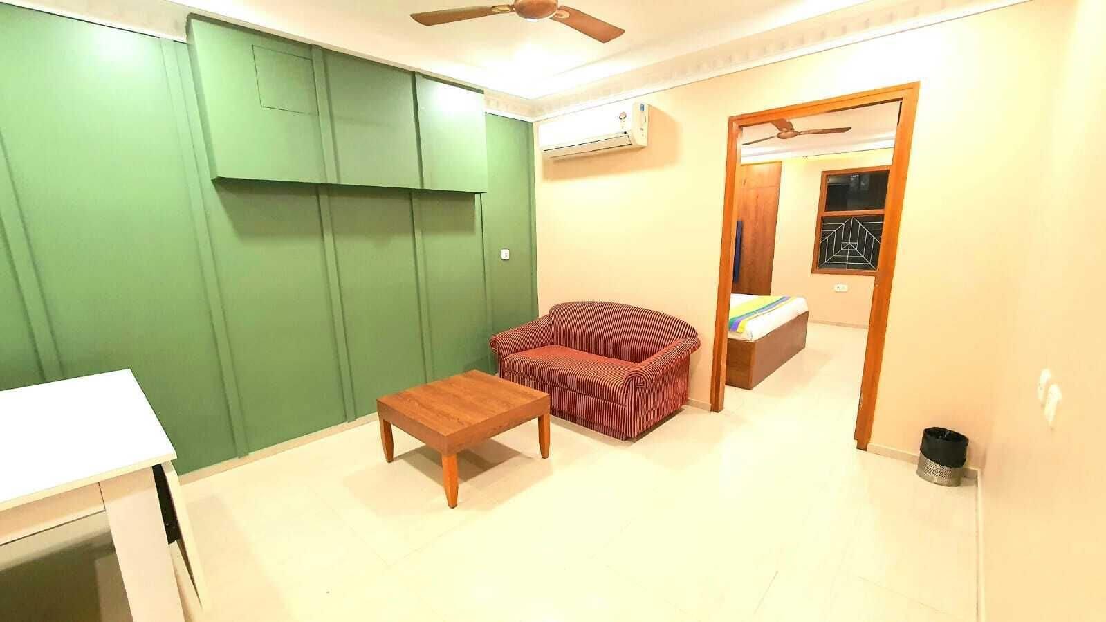 Hotel Treebo Trend Woodsvilla Bapu Nagar