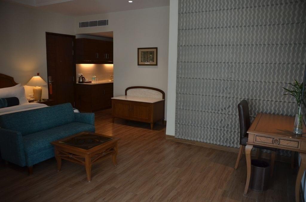 The Lalit Traveller- Airport 3*