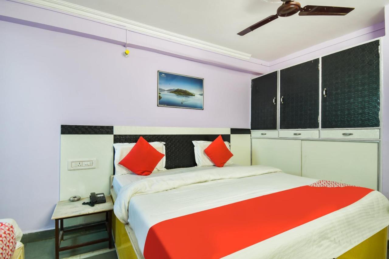 Oyo 69559 New Mahesh Jaipur