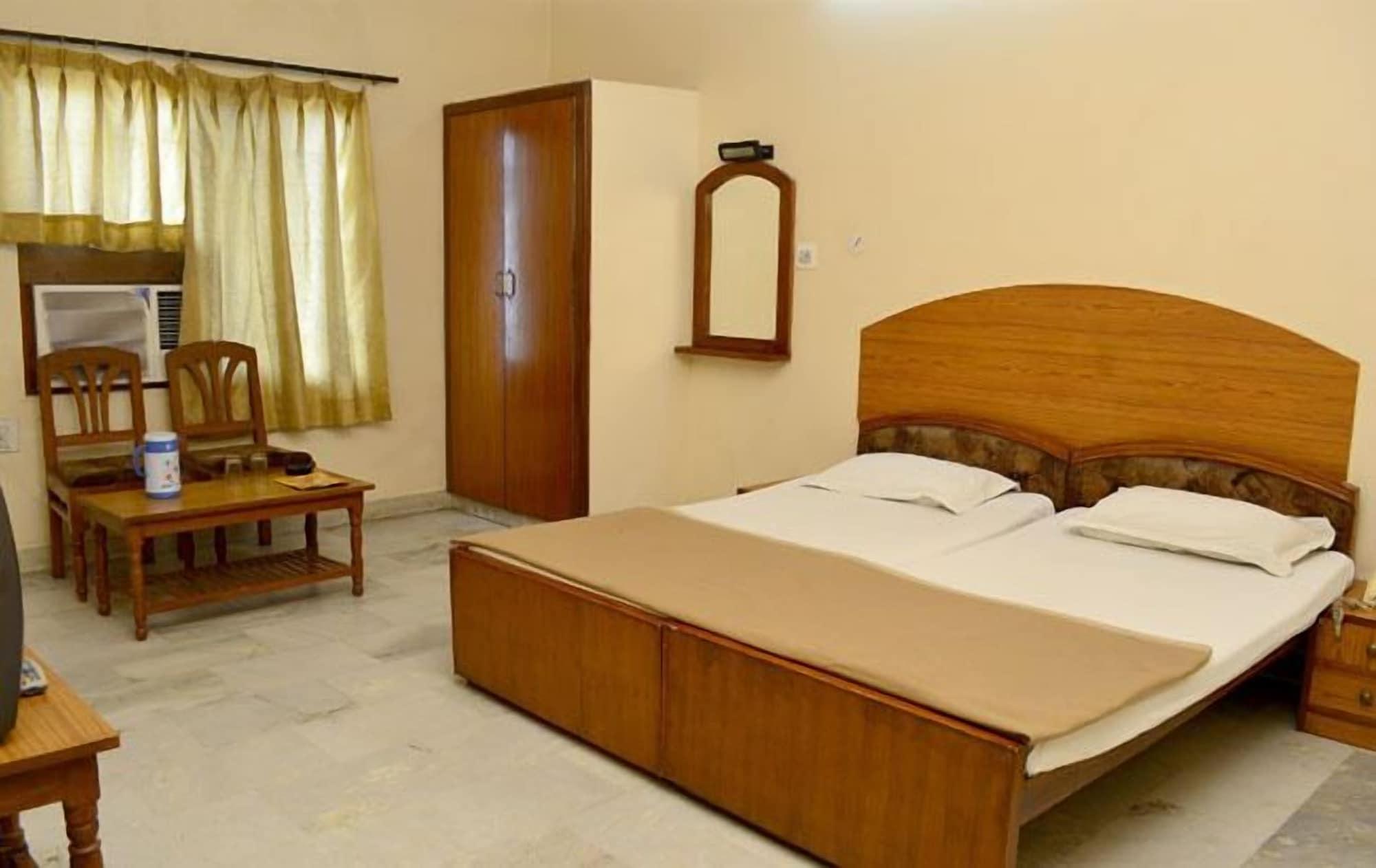 Raghav Palace Hotel Jaipur