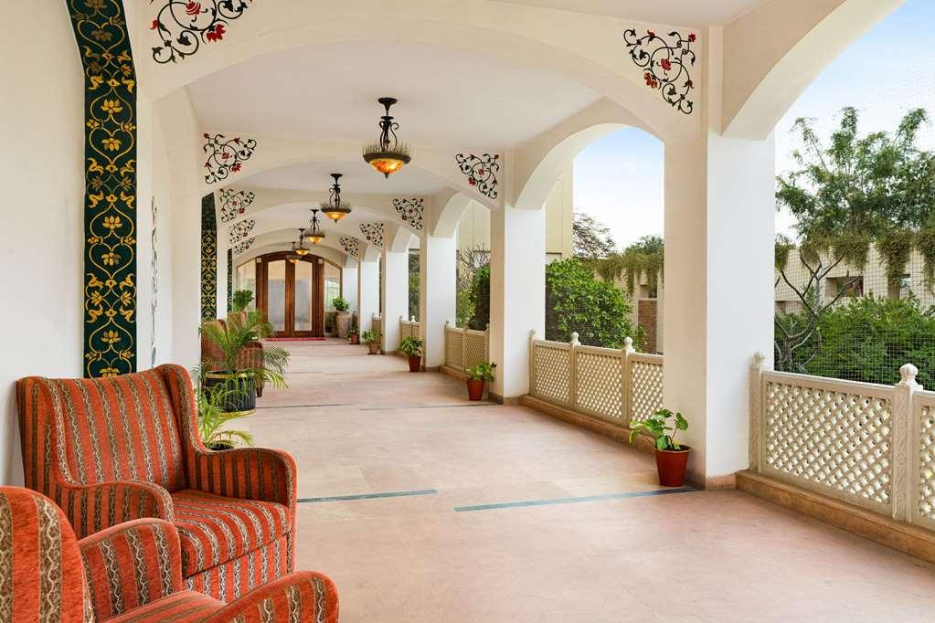 Ramada By Wyndham Jaisinghpura 3*